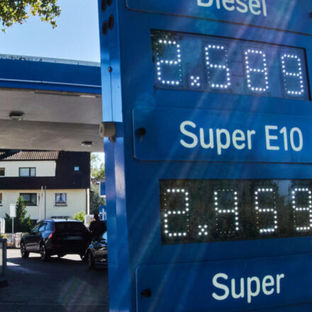 EU ‘fully rejects’ US threat to ban diesel exports unless bloc releases more fuel stocks