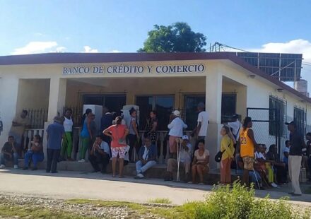 Economía: En Guantánamo, tener dinero en el banco no significa poder comprar