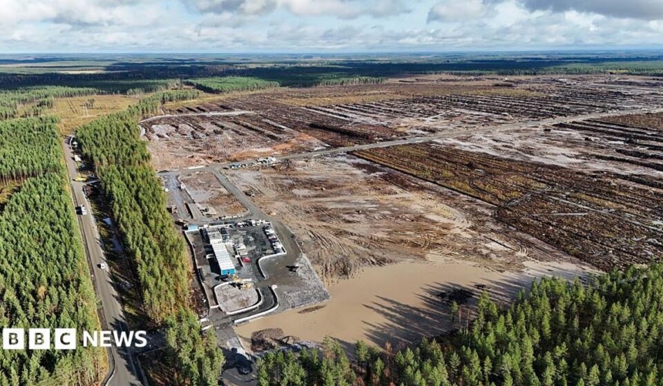 Finland orders halt to work on two Google data centres