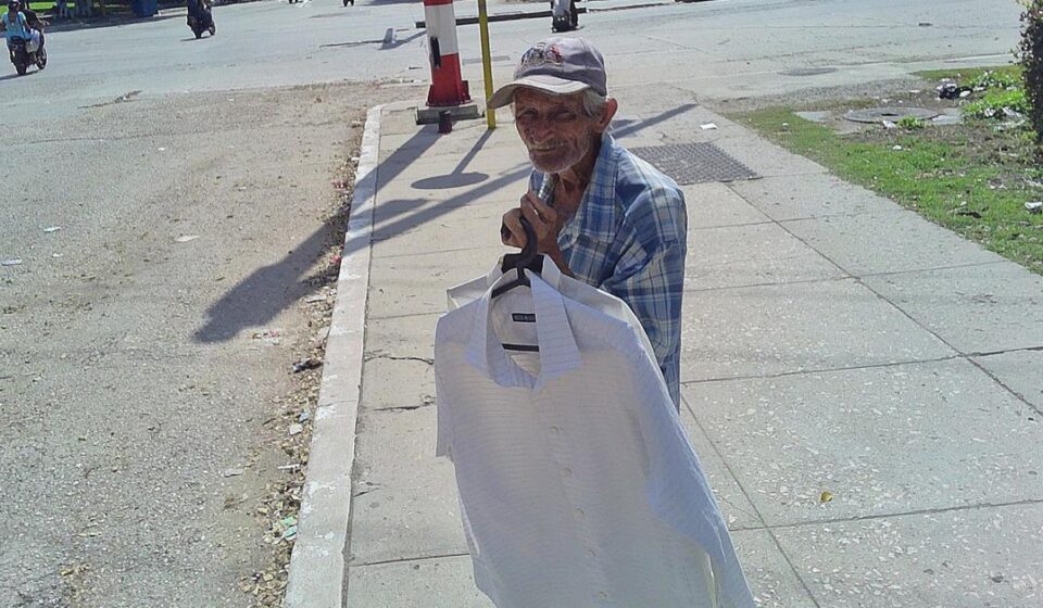 Foto del día: La última muda de ropa de Norbert Galland está en venta