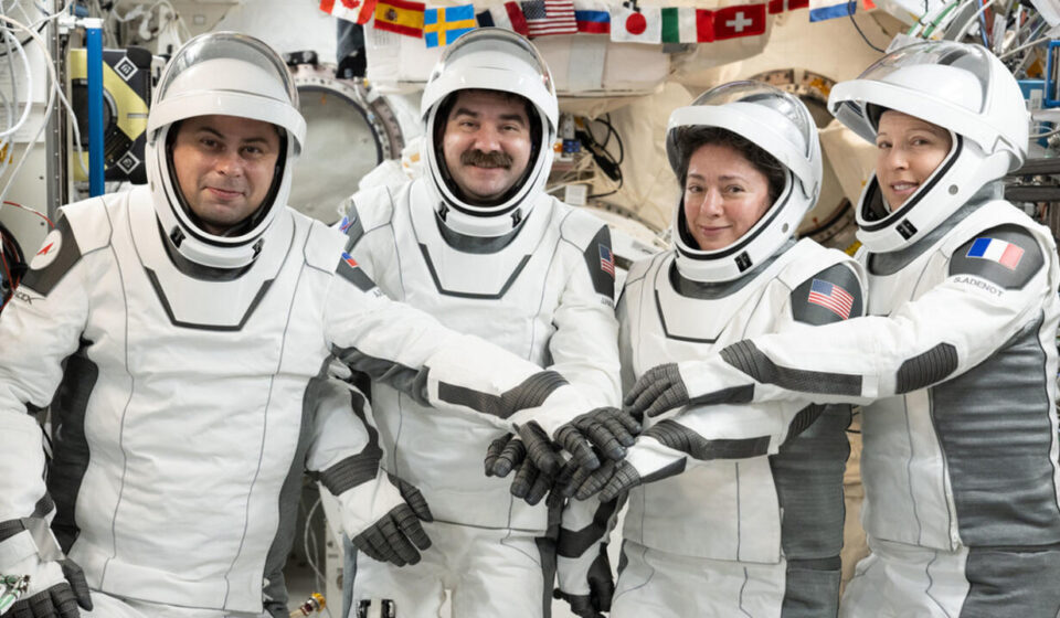 French, US and Russian astronauts return to Earth after eight months in space