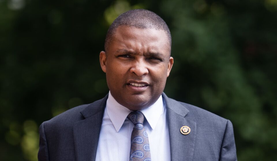 House Democrat wants to ban candidates from trading on their own race