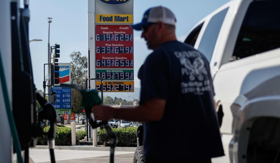 Inflation fears on the rise as one-year outlook in Fed survey hits highest level since May 2023