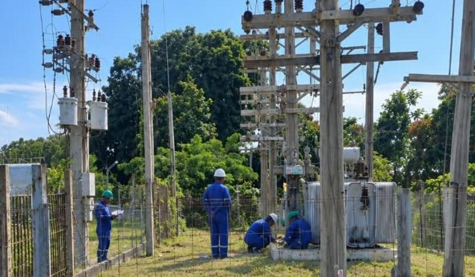 La Habana: 20 años de cárcel por robar 140 litros de aceite dieléctrico