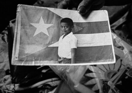 La fotógrafa cubana Damaris Betancourt reflexiona en París sobre identidad y memoria