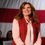 Oregon governor's race shifts toward GOP as Drazan challenges Kotek