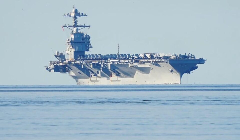 Oriente Medio: EE UU envía un tercer portaaviones y casi 10.000 soldados más
