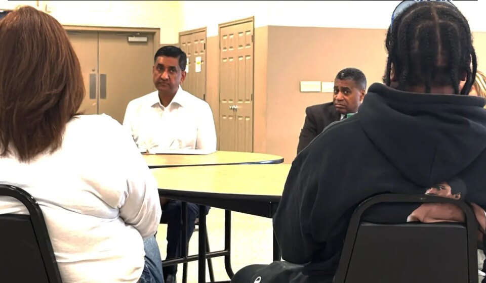 Rep. Ro Khanna hears Fuyao Glass workers' claims of Chinese-linked factory abuses