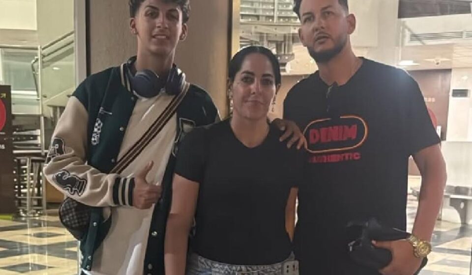 República Dominicana: Con solo 15 años, se fuga otro talento del béisbol cubano