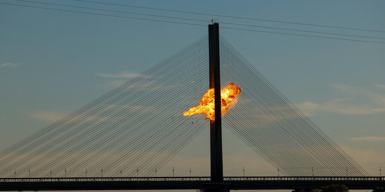 Russia strikes another major bridge across Kyiv's Dnipro river
