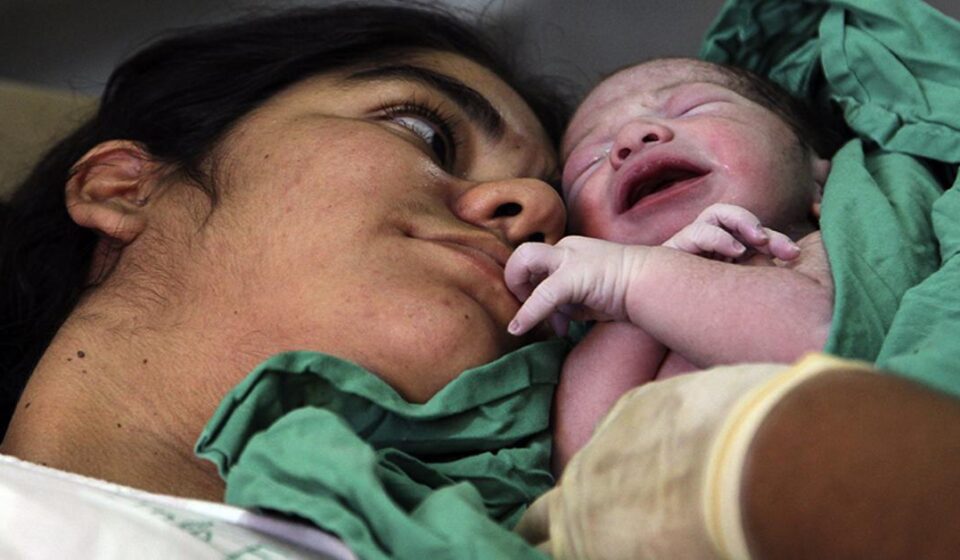 Salud: En Cuba los abortos casi igualan a los partos