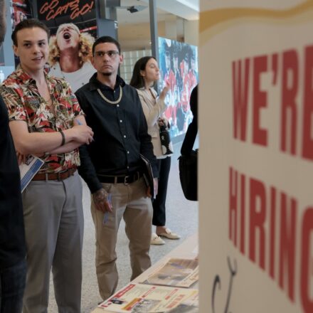 September jobs report: Men lose ground in labor market