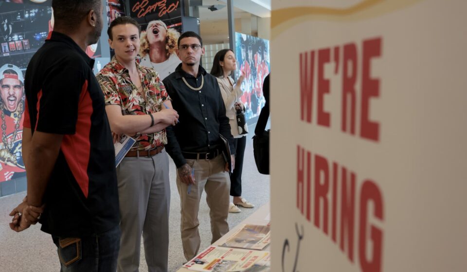 September jobs report: Men lose ground in labor market