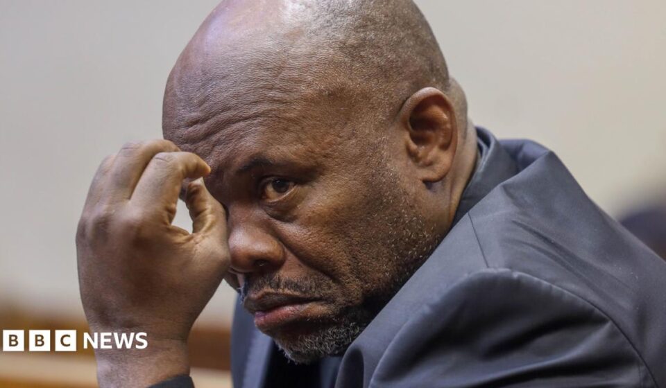 Shadrack Sibiya leaves SAPS: Dishonourable discharge for South Africa's deputy police chief