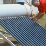 Solar: El Estado consigue sus paneles con Pekín, los particulares en EE UU