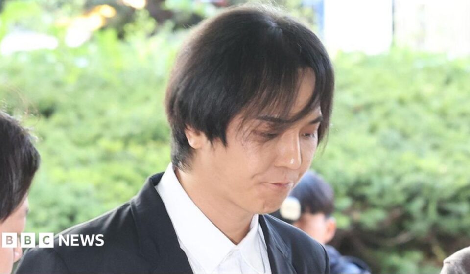 Song Min-ho: K-pop star convicted of violating military service law