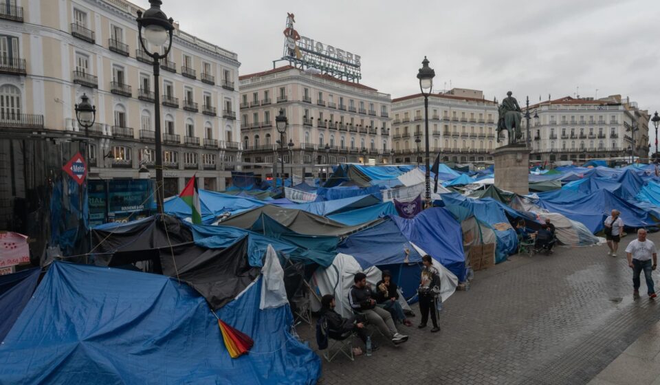 Spain's PM Sanchez calls snap election after housing crisis protests