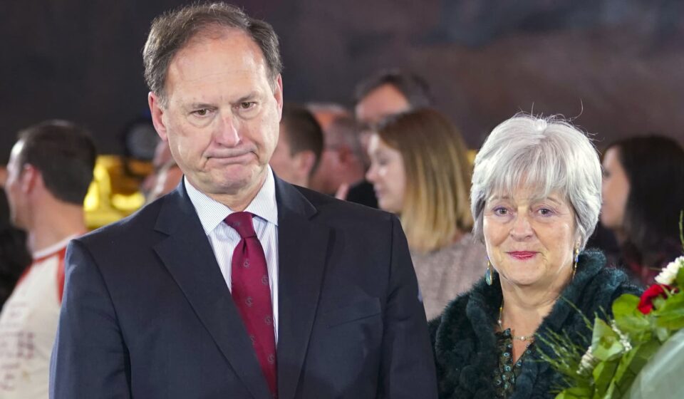 Supreme Court Justice Alito 'thought about' retiring