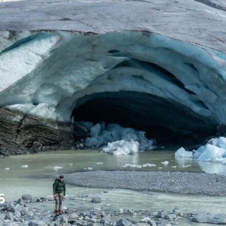 Swiss glaciers suffer 'disastrous' year of ice loss