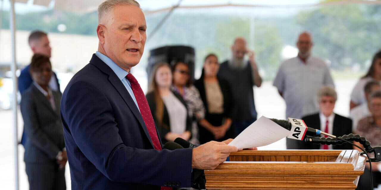 Tennessee prison chief who oversaw botched Christa Pike execution resigns