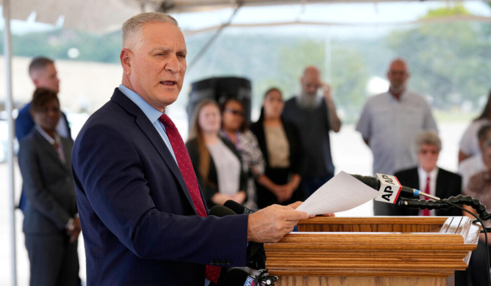 Tennessee prison chief who oversaw botched Christa Pike execution resigns