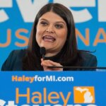 Top Dem gives awkward answer when asked if she's 'fully behind' El-Sayed