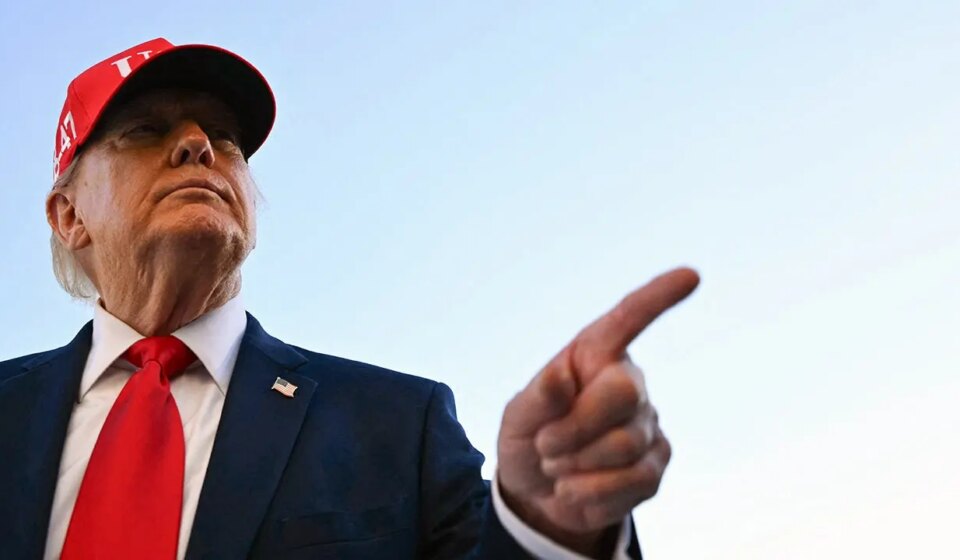 Trump plans Putin call 'very soon' amid reports of plague in Russia