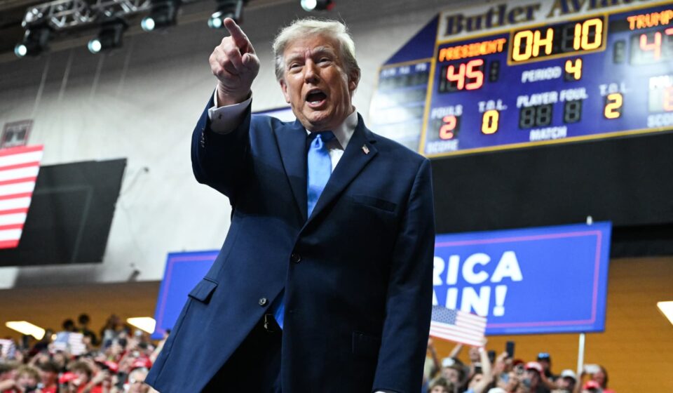 Trump reiterates pledge to send $5,000 checks as elections loom