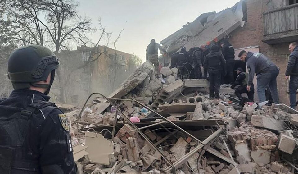 Ucrania: Tres de los niños muertos en ataque ruso tenían solo un año