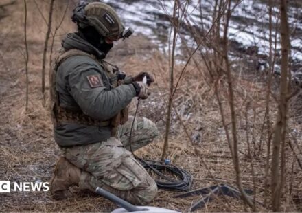 Ukraine war: Why is Starlink internet so important on the battlefield?