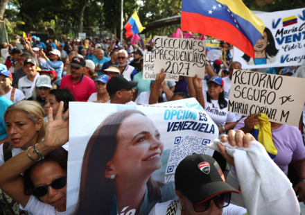 Venezuela: La oposición presiona después de diálogo sin fecha para elecciones