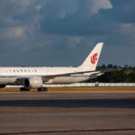 Vuelos: Las cancelaciones de Air China dejan varados a decenas de cubanos en Madrid